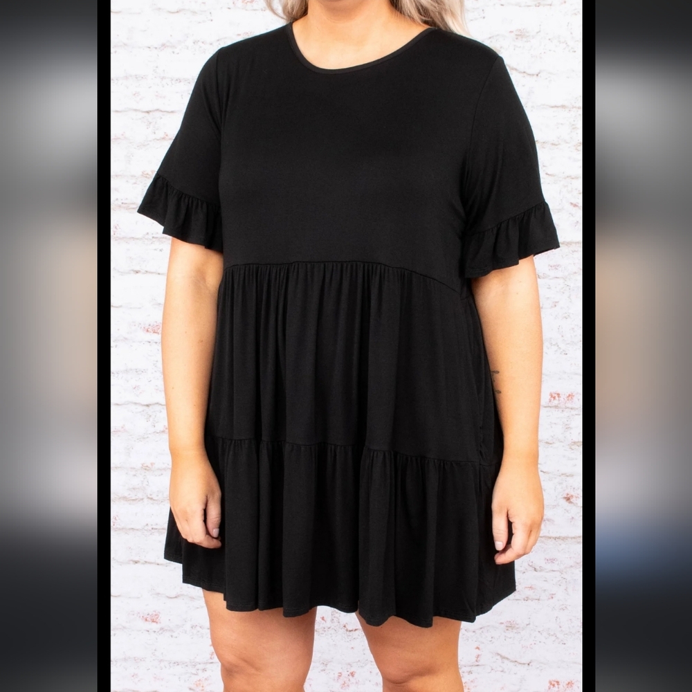 Chicsoul, Fall,  Flowy, high neckline,  Shortsleeve babydoll tier style Top